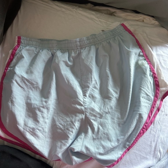 nike shorts - Picture 3 of 3